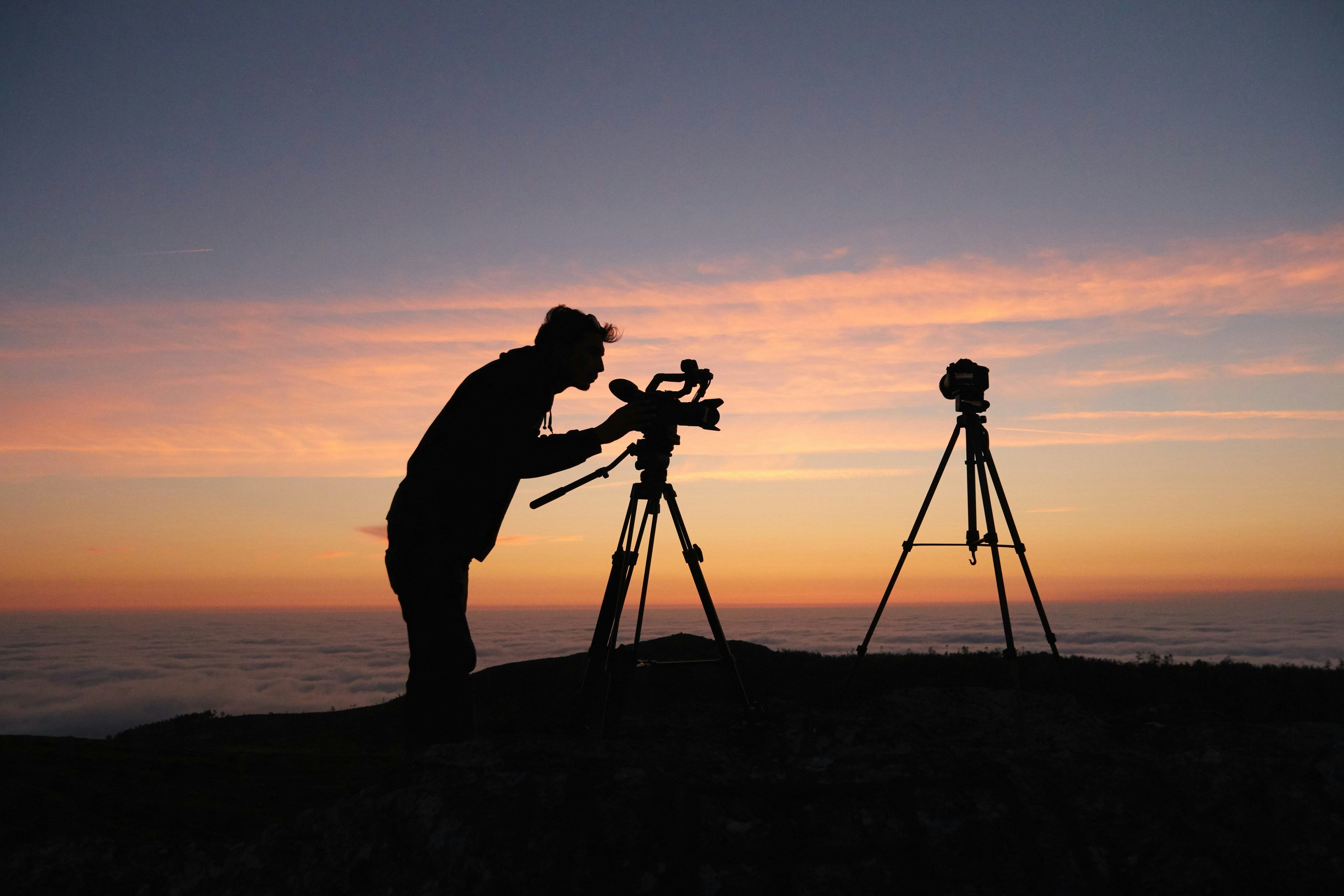 Cinematic Vlog Techniques: The Power of Stability