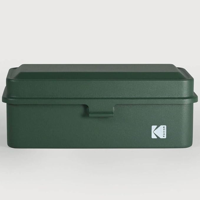 KODAK 120/135 Film Case - for 8 Rolls of 120 Films / 10 Rolls of 35mm Films - Retro Steel Case to Sort & Safeguard Film, Olive, Retro