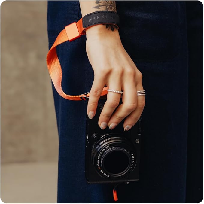 Peak Design Cuff Camera Wrist Strap, Compatible with DSLR, Compact and Point-and-Shoot Cameras, Low Profile, Quick Release