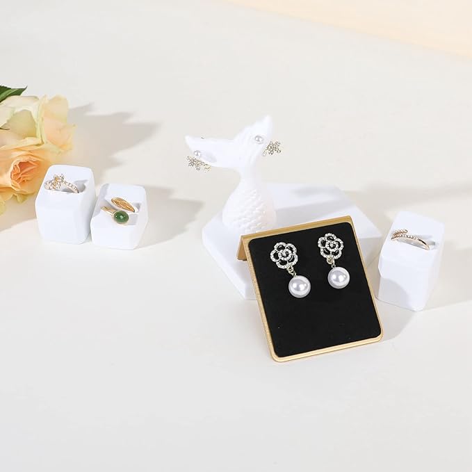 GemeShou Black earring holders for selling, Velvet earring stands Jewelry display, metal gold studs board【Black】