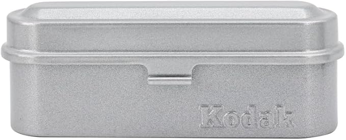 KODAK Film Case - for 5 Rolls of 35mm Films - Compact, Retro Steel Case to Sort and Safeguard Film Rolls (Film is not Included) (Silver)