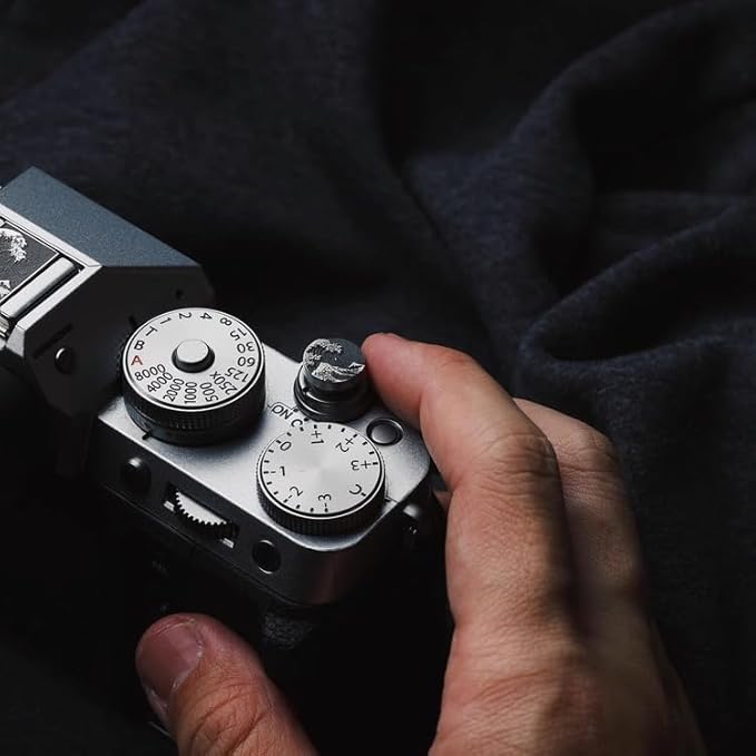 Shutter Button, Handmade, Aluminium Alloy, Shutter Release Button Compatible with Fujifilm Camera, Release Button Replacement (Great Wave Off Kanagawa)