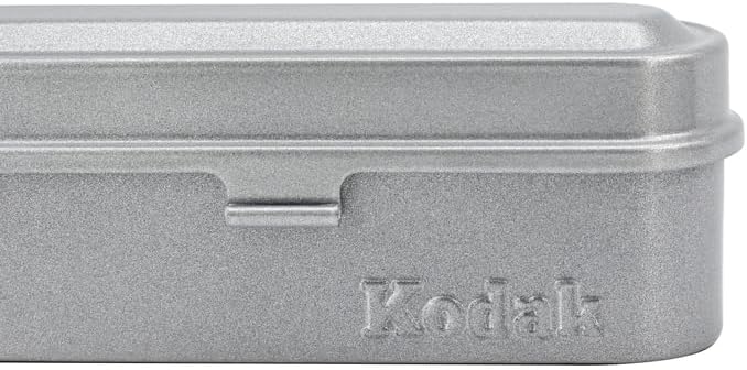 KODAK Film Case - for 5 Rolls of 35mm Films - Compact, Retro Steel Case to Sort and Safeguard Film Rolls (Film is not Included) (Silver)