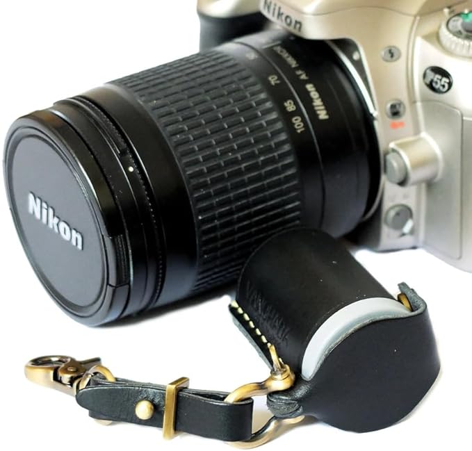 ZVZKC Leather 35mm Film Case Keychain, 35mm Film Holder Film Canisters with Caps for Film Photography & Gifts,H1.96in (Black)