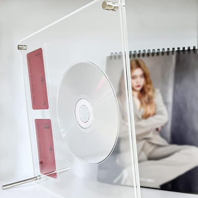 Baskiss Photocard and CD Holder Stand, Acrylic Ablum Standing Display, 66 x 91 mm Card Cares Ultra Clear Trading Cases Protectors for Kpop Photocard Baseball Basketball Card Display (1 CD & 2 Cards)