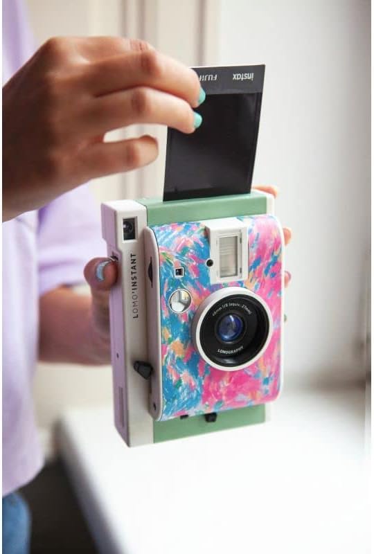 Lomography Lomo’Instant Camera & Lenses Song’s Palette Instant Film Camera