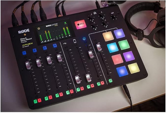 RØDE RØDECaster Pro All-in-One Production Solution for Podcasting