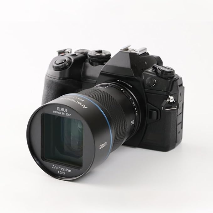 SIRUI 50mm F1.8 1.33X S35 Anamorphic Lens for L Mount, Blue Flare