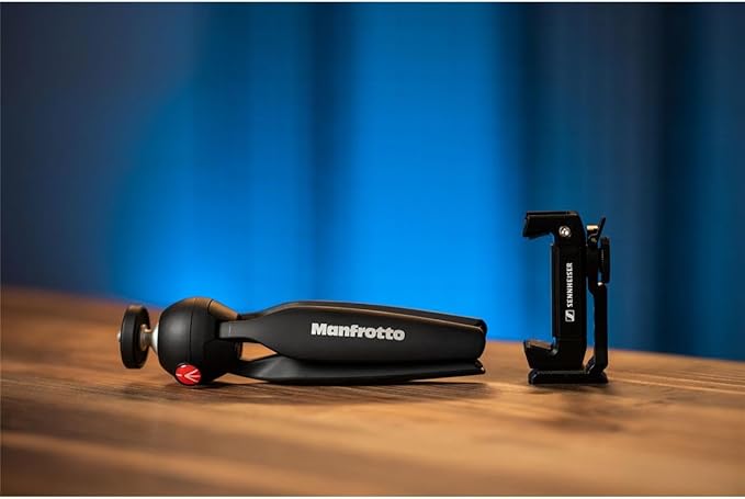 Sennheiser Pro Audio Sennheiser Professional MKE 200 + Mobile Kit, Directional On-Camera Microphone with Smartphone Clamp & Manfrotto PIXI Mini Tripod, 509256, Black