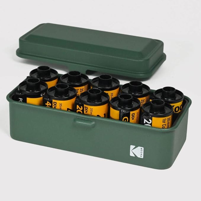 KODAK 120/135 Film Case - for 8 Rolls of 120 Films / 10 Rolls of 35mm Films - Retro Steel Case to Sort & Safeguard Film, Olive, Retro