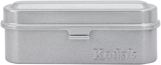 KODAK Film Case - for 5 Rolls of 35mm Films - Compact, Retro Steel Case to Sort and Safeguard Film Rolls (Film is not Included) (Silver)