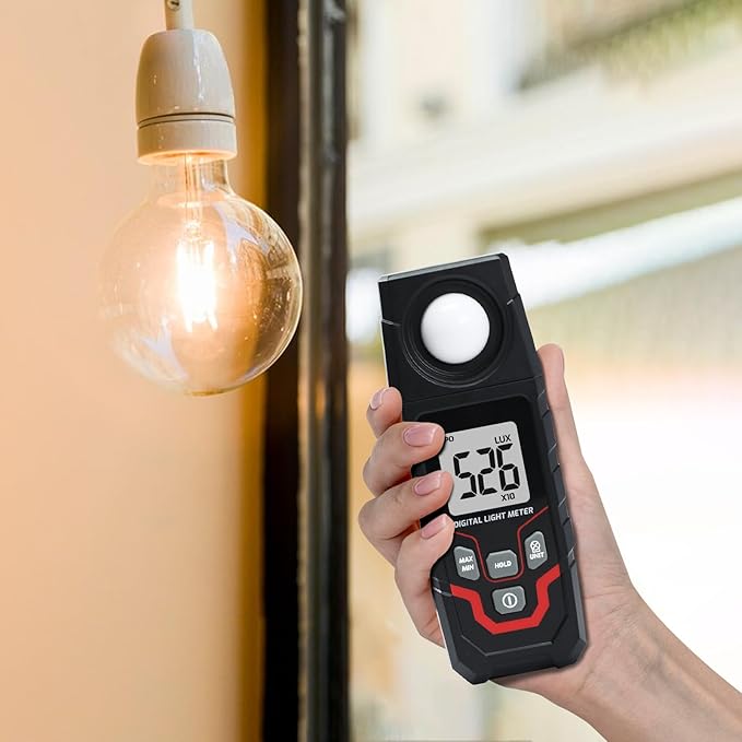 Light Meter Digital Illuminance Meter, Lux/Foot Candles Meter, Range up to 200,000 Lux Handheld Photometer with 4 Digit LCD Display Backlit Light Meter Photography Luxmeter for LED Plants