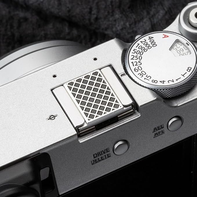 Grid Pattern Camera Metal Hot Shoe Cover for FUJIFILM X100VI X100V X-T4 X-T3 X-E4 X-T50 X-T30II Shutter Decorative Set (Aluminum Alloy-Hot Shoe Cover)