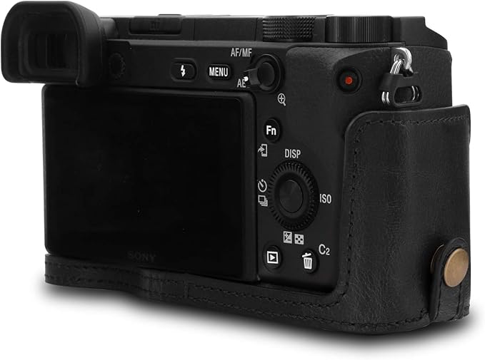 MegaGear MG1651 Ever Ready Leather Camera Case Compatible with Sony Alpha A6400 (16-50mm) - Black