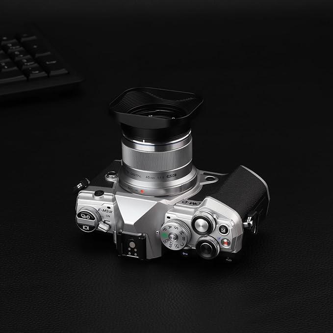Haoge LH-OM45 Metal Square Lens Hood for Olympus M.ZUIKO Digital 45mm F1.8 Lens Bayonet Shade Hood