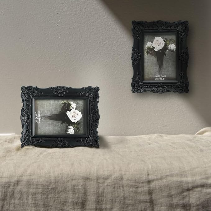CISOO 2.5x3.5 Vintage Small Picture Frame, Antique Ornate Black Wallet Size Photo Frame for Table Top and Wall Display, Decorative Floral Design Retro Home Decor, Photo Gallery Art