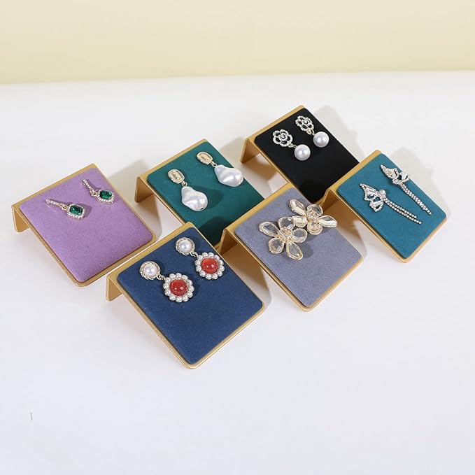 GemeShou Velvet earrings holder for girls, Grey earring organizer board, Gold earring stand display for selling【Grey】