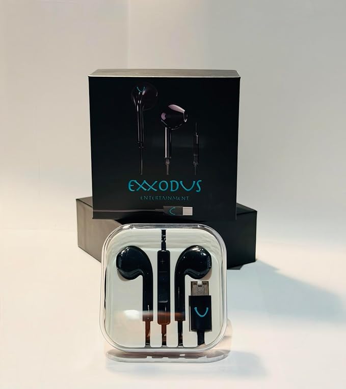 iPhone USB-C Earphones, USB-C Headphones, Earphone Wired Earbuds with Built-in Microphone, Control Music, Phone Calls, Volume. for iPhone 15/16/17 Pro Max. Black and White.