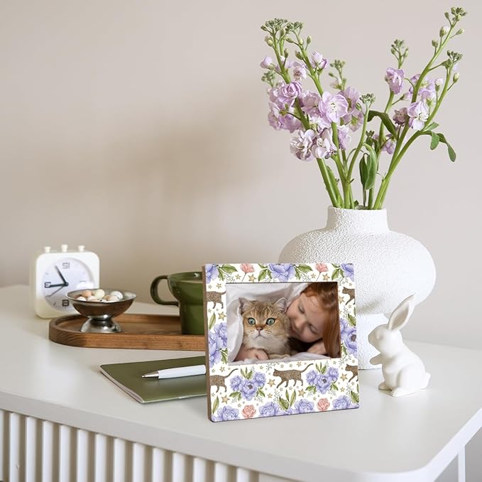 Pet Lover Picture Frame 4x6 Pink Vintage Cat Pattern, Cute Decorative Photo Frame for Animal Owners, Desktop Tabletop Display Stand, Unique Home Decor Accent Gift for Cat Mom