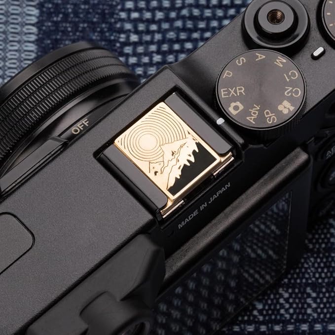 Camera Metal Hot Shoe Cover for Fujifilm XPro3 XT5 XT4 XT3 XT2 XT50 XT30 XT30II XT20 XT200 X100VI XE5 for Nikon ZF Z5 Z6 Z6II (Copper Alloy-Hot Shoe Cover)