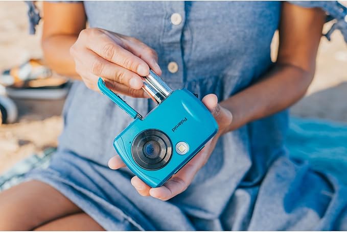 Polaroid IS048 Waterproof Instant Sharing 16 MP Digital Portable Handheld Action Camera, Teal