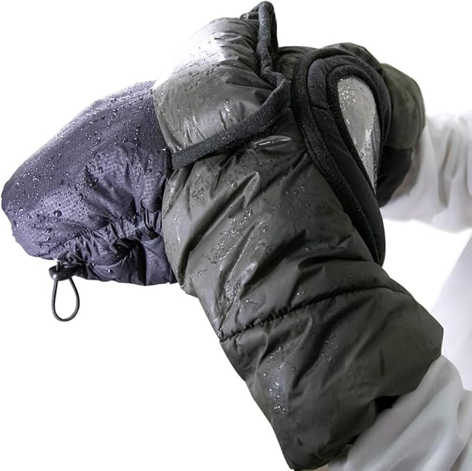 Cold-Proof Warm Cover for DSLR Camera, Camera Rain Coat Cover, Snow or Sound-Proof Sleeve Jacket, for DSLR Cameras with 24-70mm, 24-105mm, 15-85mm,18-135mm, 55-205mm, 70-200mm Etc,.