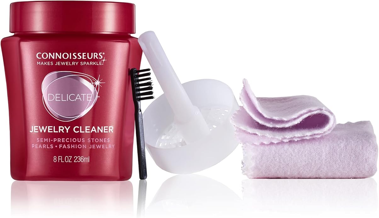 CONNOISSEURS All-Purpose Jewelry Cleaning Kit - Includes Delicate Jewelry Cleaner Solution and 2 Polishing Cloths