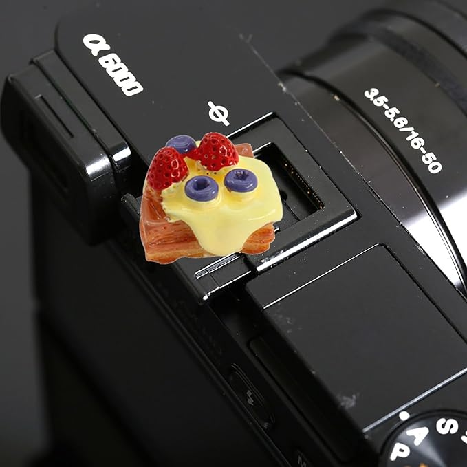 Camera Hot Shoe Cover, Cute Hot Shoe Cap, Hot Shoe Protector Compatible with Sony Fujifilm Fuji Canon Nikon Pentax Leical Panasonic (2pcs Butter Bread)