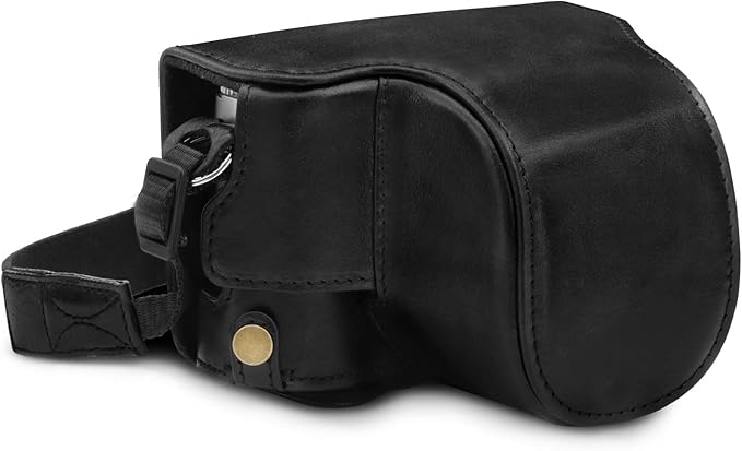 MegaGear MG1605 Ever Ready Genuine Leather Camera Case Compatible with Leica D-Lux 7 - Black