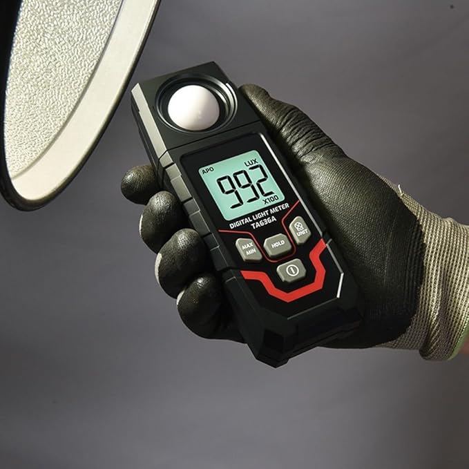 Digital Illuminance Light Meter Tester 200,000Lux Meter Luxmeter Lighting Intensity Brightness Measurement Tool for Indoor Outdoor Film Photography lumens LED Photometer