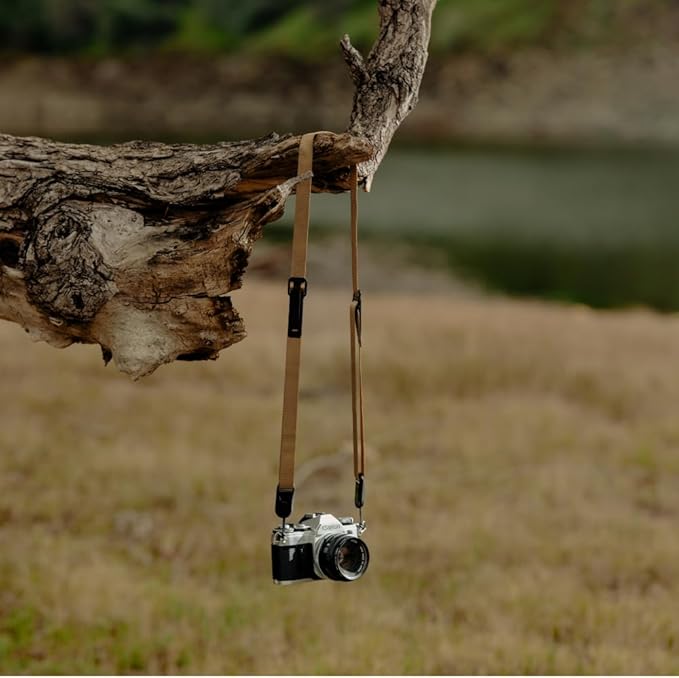 Peak Design Leash Camera Strap - Configurable as a Sling, Neck, Shoulder Strap or Safety Tether, Adjustable, Compact