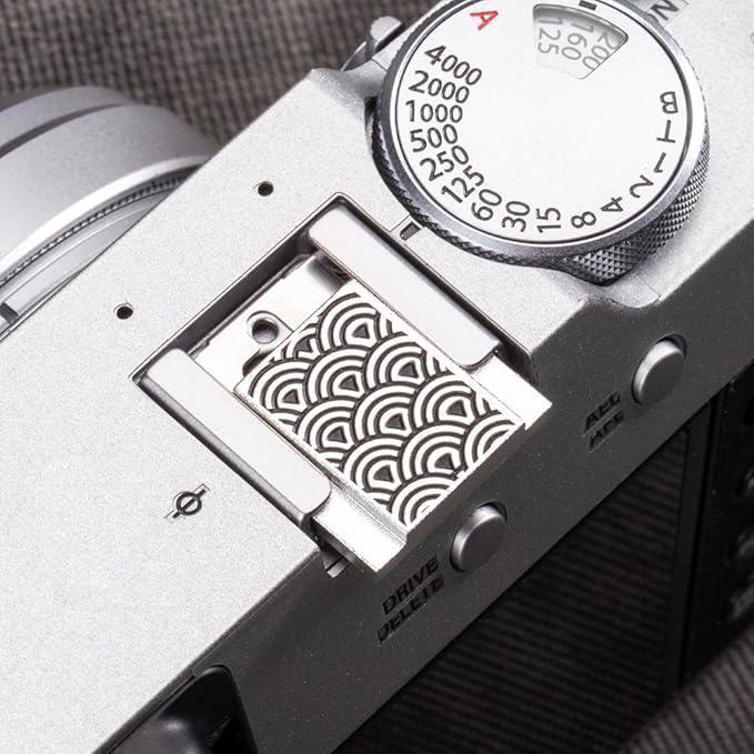 Suitable for Fuji XPRO3/xpro2/xpro1/xa7/xa5/xe3/xe4/xt30/xt4/xt5 Nikon zf/zfc Shutter Button Retro Wave hot Shoe Cover and Shutter Button (Spray hot Shoe Cover)