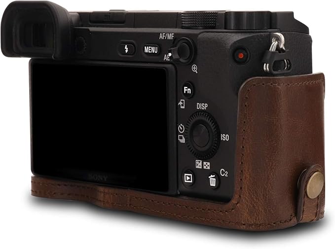 MegaGear MG1652 Ever Ready Leather Camera Case Compatible with Sony Alpha A6100, A6400 (16-50mm) - Brown