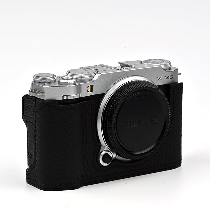 Uchandmade Handmade Genuine Leather Camera Half Case for Fujifilm X-M5/Fujifilm X-M5 Camera Case/Fujifilm X-M5 Case - Top Layer Cowhide Body + Metal Base Plate (Black)