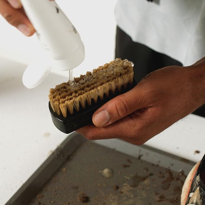 adidas Sport Shoe Cleaner – Sneaker Cleaning Solution, Fights Dirt & Stains, Safe for All Materials