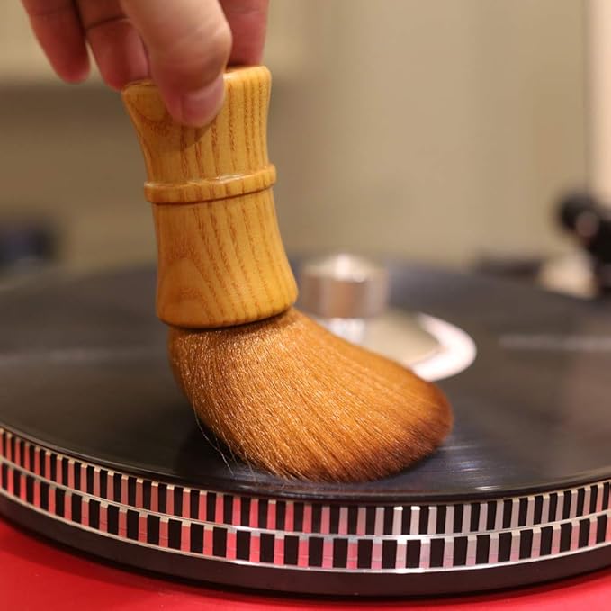 Vinyl Record Cleaning Brush Anti-Static Bristles Soft Wood Handle Brush for LP Turntable Dust Removal, Phonograph Needle, CD