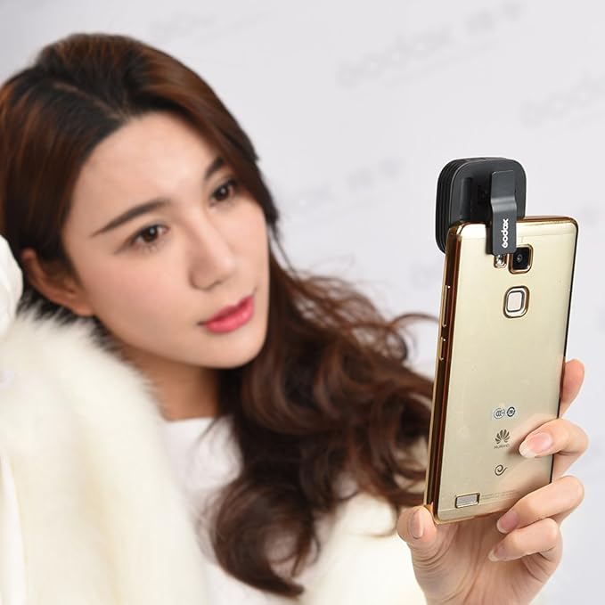 Godox LEDM32 Mini Video Light Smartphone Selfie LED Camera Light with Built-in Lithium Battery for iPhone iPad Sumsung All Kinds Photography Phones