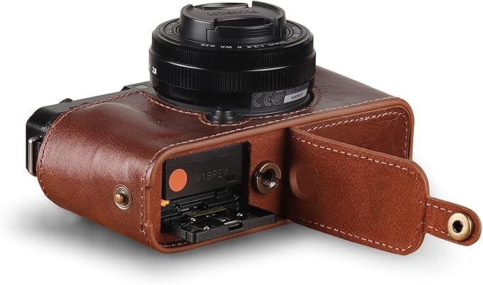 MegaGear Ever Ready Genuine Leather Camera Half Case Compatible with Fujifilm X Series X-E4,Brown,MG1982