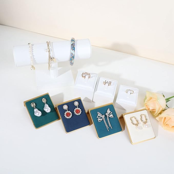 GemeShou Gold earring stands and displays for show, Green velvet earring holders, Jewelry display stands for selling【Green】