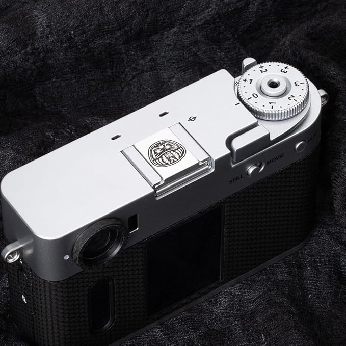 Camera hot Shoe Cover for Nikon z9 z8 z7 z50 z30 zf d3500 d810 for Fuji X100VI X100V X-M5 X-E5 X-T30 (Lucky)