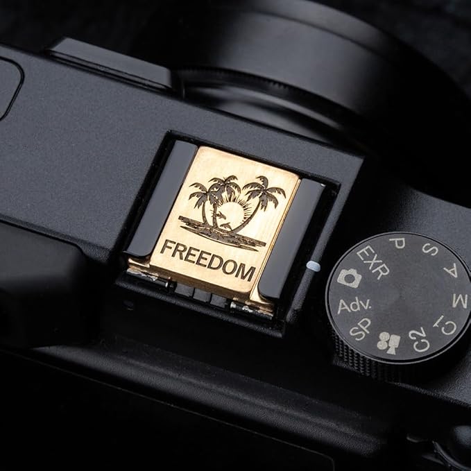 Camera Coconut Tree Pattern hot Shoe Cover for Fujiflm X100VI XT4 XT30 X-T20 X-T10 X-T3 for Nikon Z5 Z6 Z50 Z30 (Copper Alloy-Hot Shoe Cover)