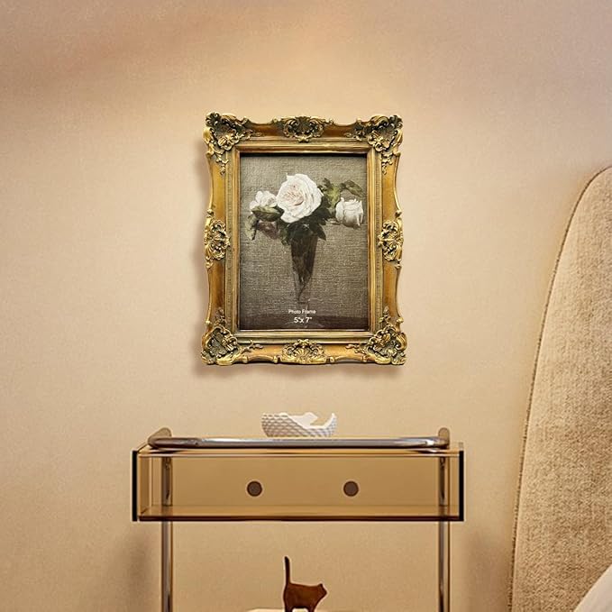 CISOO 5x7 Vintage Picture Frame Antique Ornate Bronze Gold Photo Frame, for Table Top and Wall Display, Decorative Floral Design Retro Home Decor, Photo Gallery Art