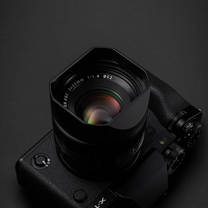Metal Square Lens Hood with Cover Suitable for Fujifilm Fujinon XF 35mm F1.4 R、18mm F2 R、 60mm F2.4 R Camera Accessories