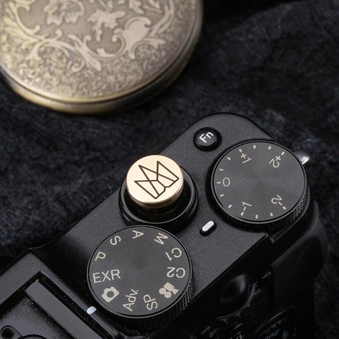 Crown Pattern Camera Metal Shutter Button for Fujiflm X100VI X100V X-M5 X-E5X-T4 for Nikon D750 D610 Z7 Z5 Z6 Z50 Z30 (Copper Alloy-Shutter Decorative Button02)
