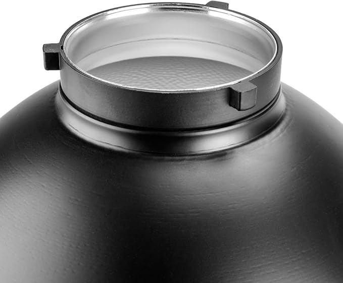 Glow 70 Degree Magnum Reflector with Diffuser for Bowens Mount Flash Heads
