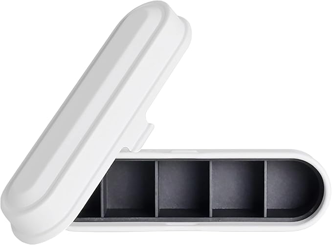 KODAK Film Case - for 5 Rolls of 35mm Films - Compact, Retro Steel Case to Sort and Safeguard Film Rolls (White) (Film is not Included)