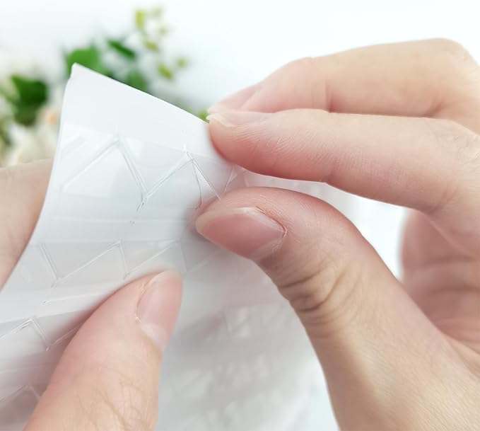 1020 PCS Self Adhesive Photo Corners, 10 Sheets Picture Edge Stickers Mounting Corners Sticky Photo Holders for Wedding Family Album Scrapbook Journal (Clear)
