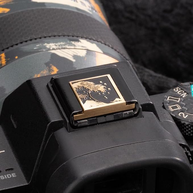 Kanagawa Wave Pattern Camera Metal Hot Shoe Cover for Sony A1 A7C A7CR A7CII A7R A7M2 A7M3 A6700 A6600 A6500 A6400 A6300 (Copper Alloy-for Sony)