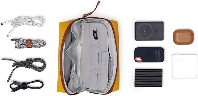 Moment Everything Tech Organizer – Durable & Water-Resistant Storage Pouch for Cables, Chargers & Accessories (Workwear, Regular)