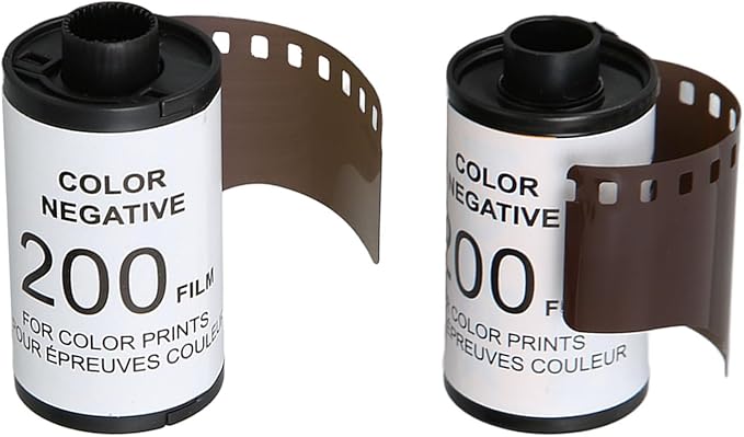 2 Roll 35mm Camera Color Film, ISO 200 HD Vintage Color Negative Film, Fine Grain High Resolution 35mm Film Roll for 135 Cameras with Storage Cases